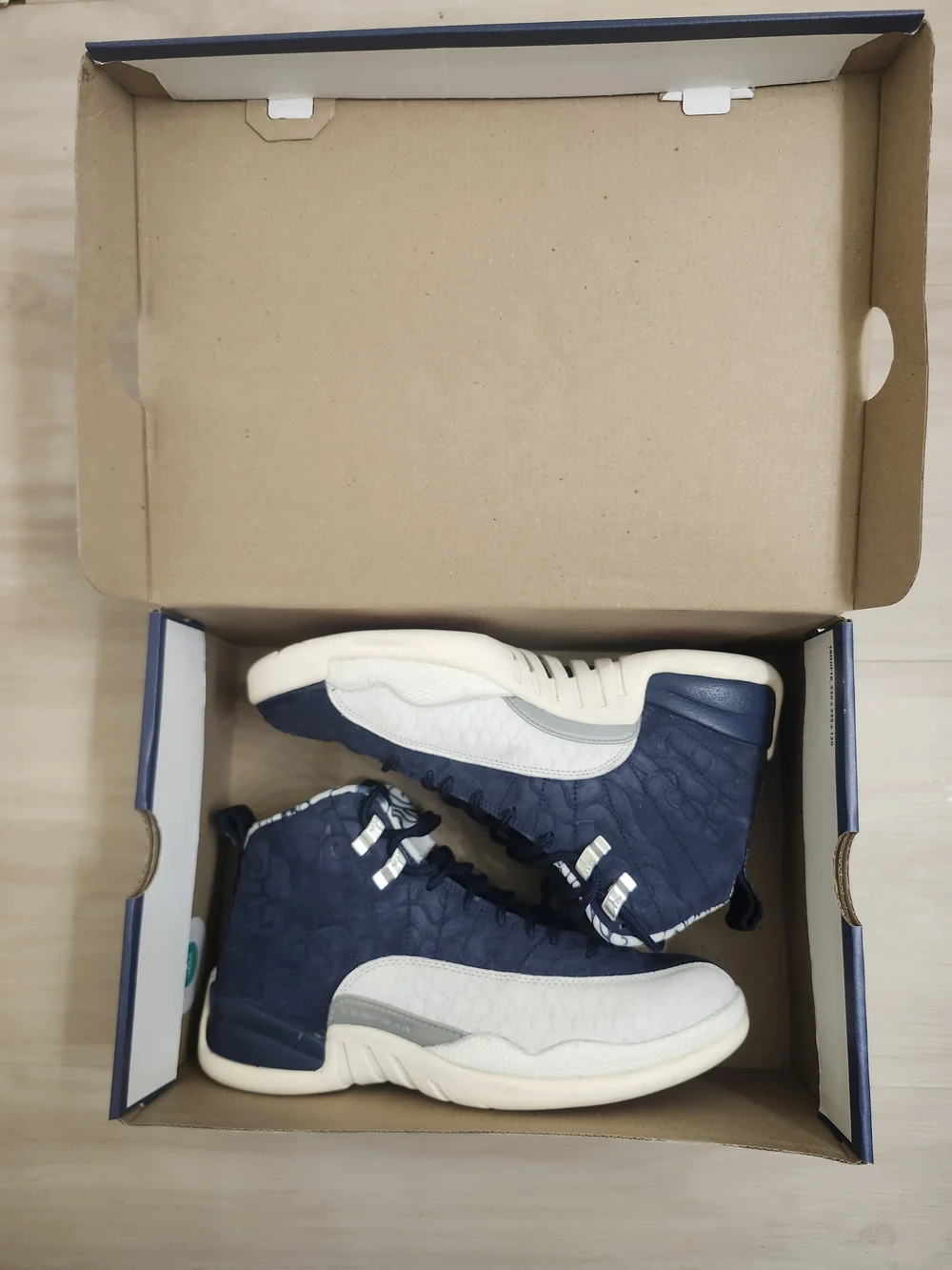 Size 8- Air Jordan International 12 Retro 2018 PRM College Navy/University Red